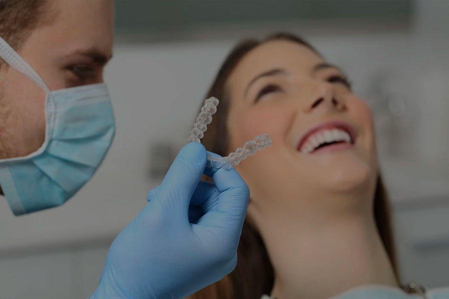 5 Great Reasons to Consider Invisalign as an Adult 